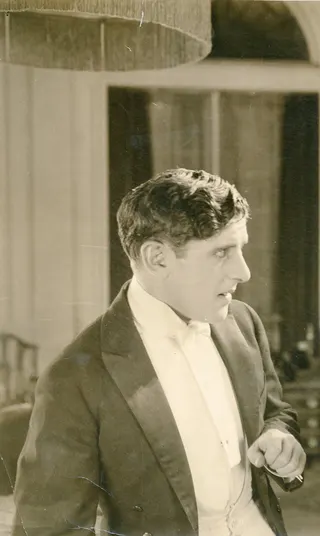 Görsel: Unknown authorUnknown author / Kamu malı A. Edward Sutherland