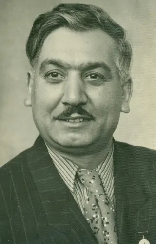 Görsel: Unknown authorUnknown author / Kamu malı Aliagha Aghayev