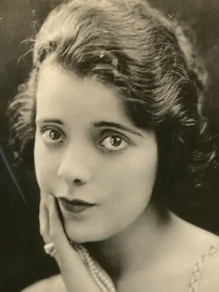 Alma Rubens