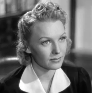Görsel: Assia Noris - Grandi magazzini (1939).png: Gawain78 at the Italian Wikipedia project. derivative work: Cavarrone / Kamu malı Assia Noris