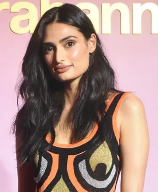 Görsel: Bollywood Hungama / CC BY Athiya Shetty