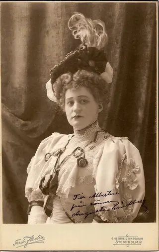 Görsel: unknown photographer at Ferd. Flodin, Stockholm. / Kamu malı Augusta Lindberg