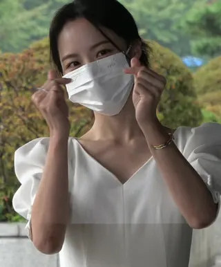 Bae Yoon-kyung