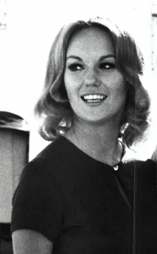 Barbara Rhoades