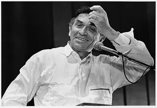 Görsel: Mark Sarfati - sarfati@osw.com https://osw.com / CC BY Bill Graham