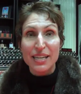 Bonnie Aarons