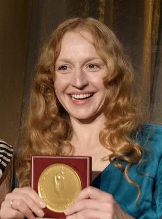 Görsel: 43._Fernsehpreis_der_österreichischen_Erwachsenenbildung_12_Dagmar_Hirtz,_Brigitte_Hobmeier,_Peter_Probst.jpg: Manfred Werner - Tsui derivative work: Sitacuisses / CC BY-SA Brigitte Hobmeier