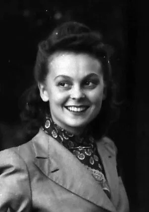 Bruni Löbel