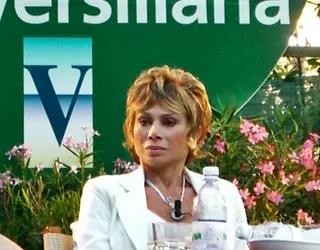 Görsel: Carmen_Russo.jpg: Elena Torre from Viareggio, Italia derivative work: Truu (talk) / CC BY-SA Carmen Russo