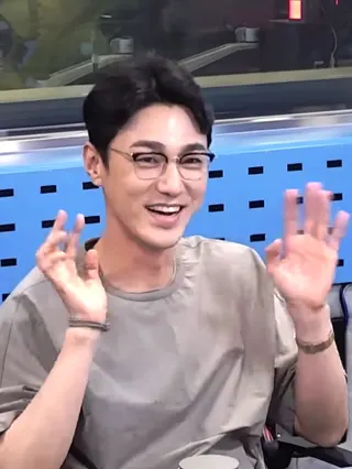 Görsel: SBS Radio 에라오 / CC BY Choi Young-joon