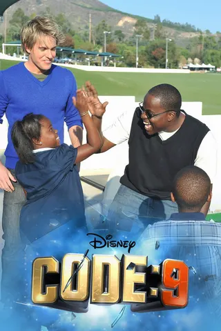 Görsel: TMDB Code: 9 afişi