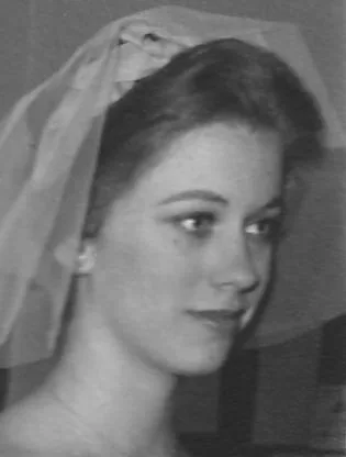 Görsel: Carroll Stoianoff / Kamu malı Connie Booth