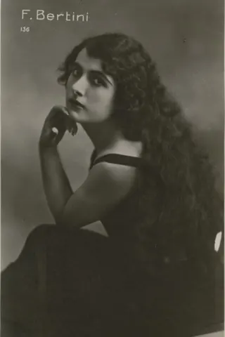 Consuelita afişi
