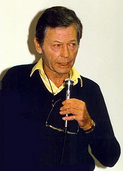 Görsel: Alan C. Teeple User:ACT1 / CC BY-SA DeForest Kelley