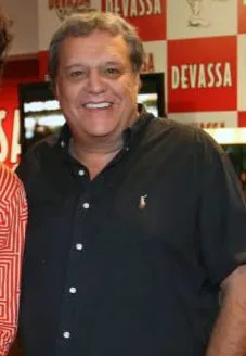 Görsel: Carmo_Dalla_Vechia_e_Dennis_Carvalho.jpg: BemDevassa derivative work: Minerva97 (talk) / CC BY Dennis Carvalho