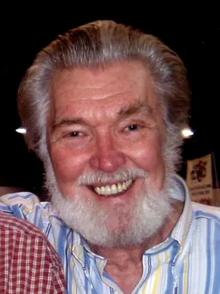 Görsel: Al Gordon Uploaded by Starblind at en.wikipedia / Kamu malı Denny Miller