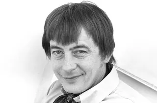 Derek Fowlds