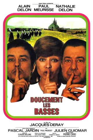 Görsel: TMDB Doucement les basses afişi