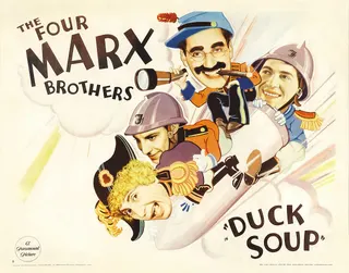 Görsel: "Copyright 1933 by Paramount Pictures Distributing Corp.". / Kamu malı Duck Soup afişi