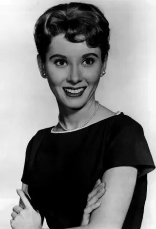 Görsel: NBC Television. In the 1950s and 1960s, it was not unusual for television networks, studios and program sponsors to have an advertising or public relations agency distribute their publicity material. / Kamu malı Elinor Donahue