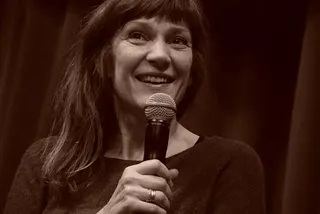 Élise Caron