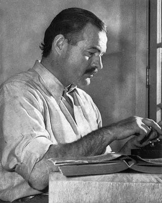 Görsel: Lloyd Arnold / Kamu malı Ernest Hemingway