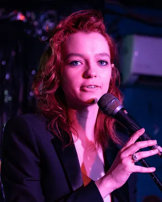 Görsel: David Maynard Photography / CC BY-SA Esme Creed-Miles
