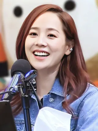 Görsel: SBS Radio 에라오 / CC BY Eugene