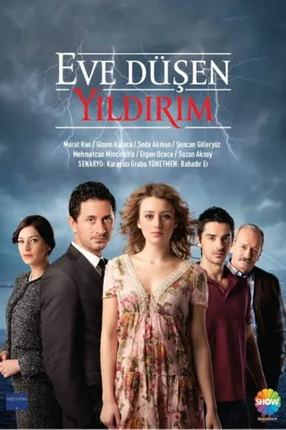 Eve Düşen Yıldırım afişi