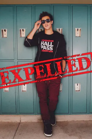 Expelled afişi