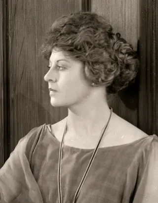 Görsel: Wisconsin Center for Film and Theater Research / Kamu malı Gertrude Astor