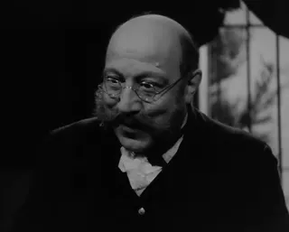 Görsel: Film diretto da Roberto Savarese e Maria Teresa Ricci e prodotto da Fono Roma / Kamu malı Giuseppe Zago