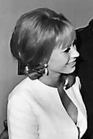 Görsel: AOP & extract picture -Coffins (talk) 11:18, 17 June 2016 (UTC) / CC BY-SA Hanne Borchsenius