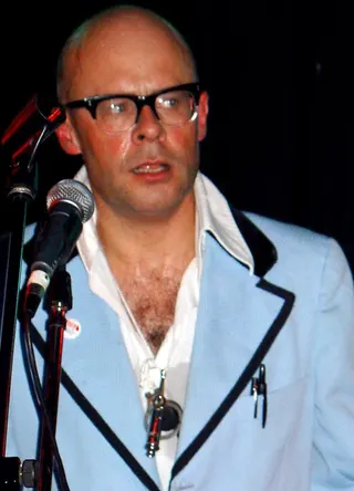 Görsel: phil chappell / CC BY-SA Harry Hill