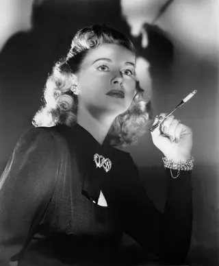 Görsel: unknown (Cardinal Pictures / United Artists) / Kamu malı Helen Walker