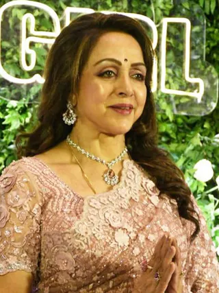 Görsel: https://www.bollywoodhungama.com/ / CC BY Hema Malini