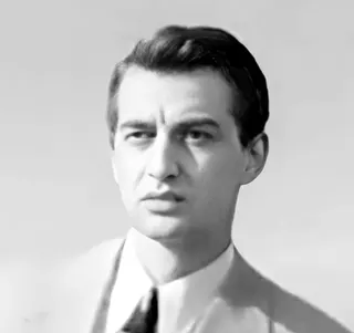 Görsel: Carlo Lizzani, Leonida Barboni, Duilio Cinematografica, Dino De Laurentiis Distribuzione. / Kamu malı Henri Serre