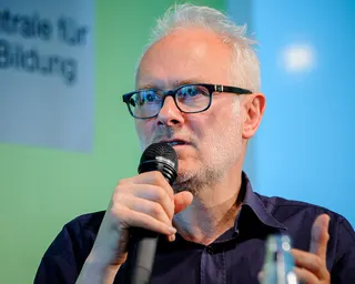 Görsel: Heinrich-Böll-Stiftung from Berlin, Deutschland / CC BY-SA Herbert Fritsch