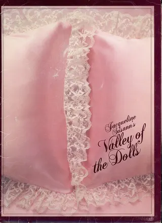 Görsel: TMDB Jacqueline Susann's Valley of the Dolls afişi