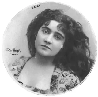 Görsel: Léopold-Émile Reutlinger / Kamu malı Jehanne d'Alcy