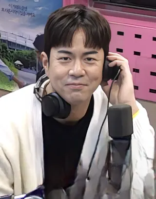 Görsel: SBS Radio / CC BY Jeon Seok-ho