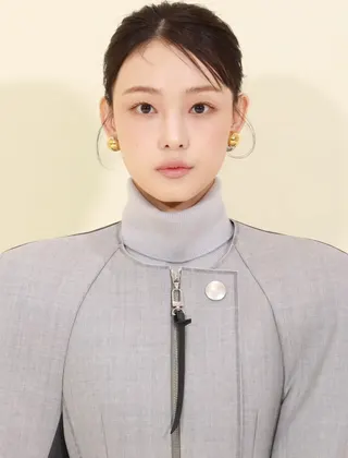 Görsel: K-POPIT 케이팝잇 / CC BY Jeon So-nee
