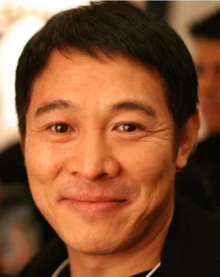Görsel: Mark_Zuckerberg,_founder_Facebook,_and_Jet_Li.jpg: Robert Scoble derivative work: Teemeah (talk) / CC BY Jet Li