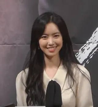Jin Se-yeon