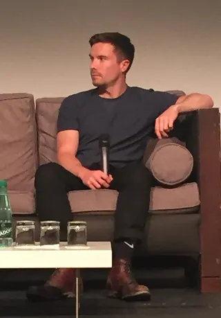 Görsel: Estellecht / CC BY-SA Joe Dempsie