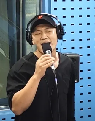 Görsel: SBS Radio 에라오 / CC BY Kang Hong-seok
