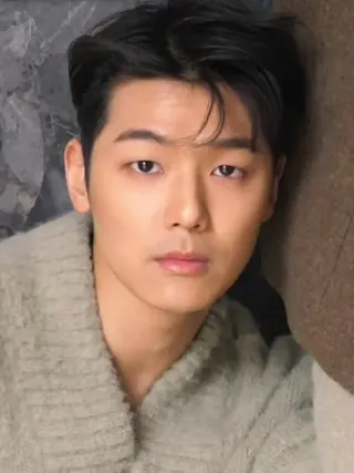 Görsel: Marie Claire Korea / CC BY Kang Min Hyuk