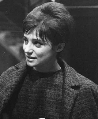 Karola Csűrös