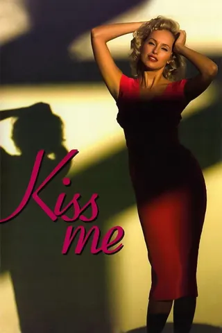 Görsel: TMDB Kiss Me afişi