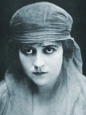Görsel: Photoplay magazine / Kamu malı Leah Baird